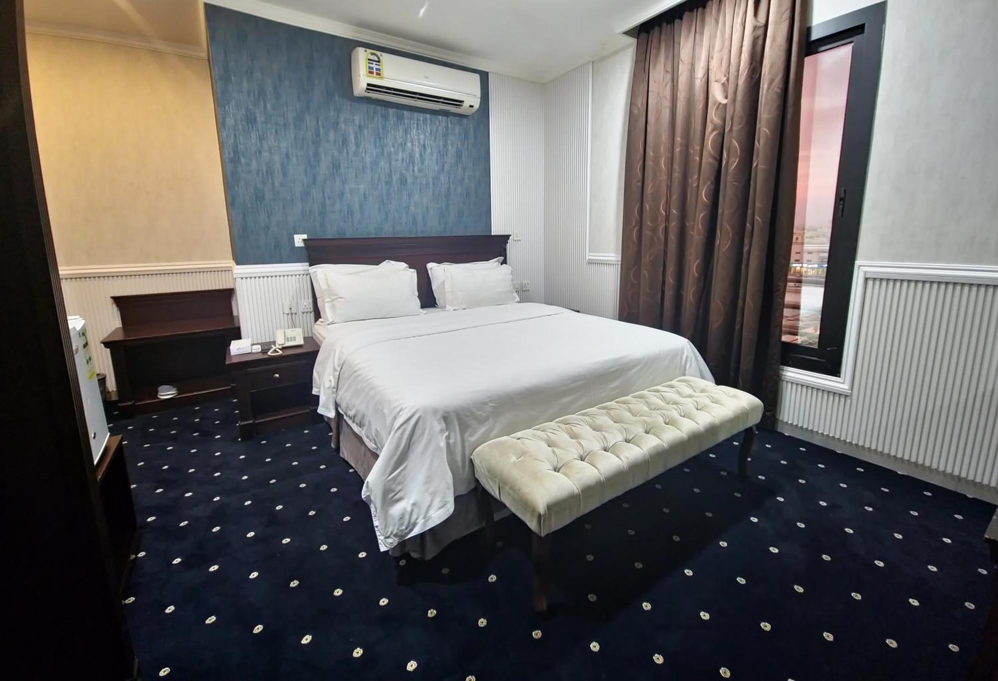 قصور الشرق للاجنحة الفندقية Qosor Al Sharq Aparthotel Jiddah Esterno foto